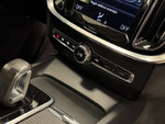 Volvo V60 2.0 B4 D MOMENTUM PRO AUTO miniatura 30