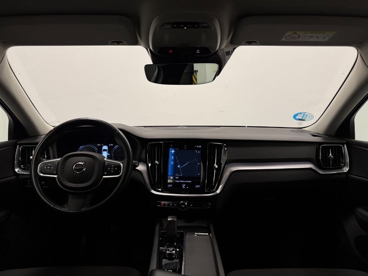 Volvo V60 2.0 B4 D MOMENTUM PRO AUTO foto 23