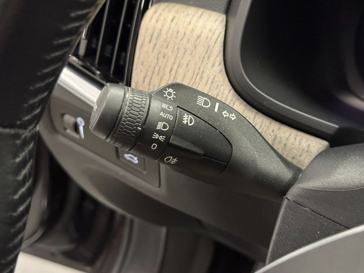 Volvo V90 CROSS COUNTRY 2.0 B4 AWD AUTO foto 19