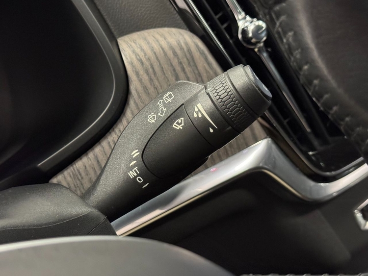 Volvo V90 CROSS COUNTRY 2.0 B4 AWD AUTO foto 20