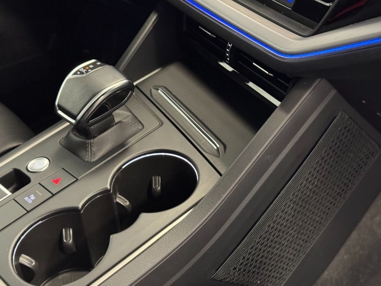 Volkswagen Touareg PREMIUM ELEGANCE 4MOTION foto 34