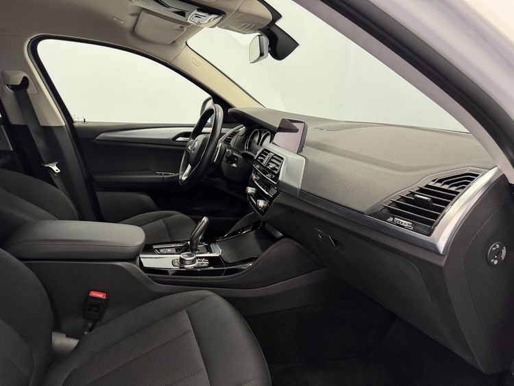BMW X4 XDRIVE 20D foto 28