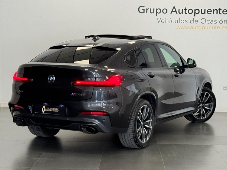 BMW X4 M40 i XDRIVE foto 4