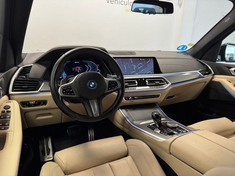 BMW X5 XDRIVE 45E foto 9