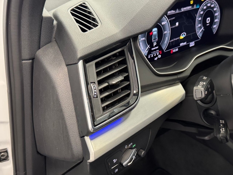 Audi Q5 SPORTBACK BLACK LINE 55TFSI E QUATTRO ULTRA foto 18