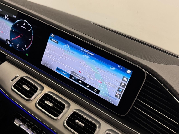 Mercedes GLE AMG NIGHT 4MATIC 300D foto 35