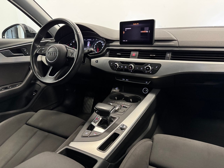Audi A4 AVANT A4 foto 12