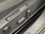 Volkswagen Golf E miniatura 18