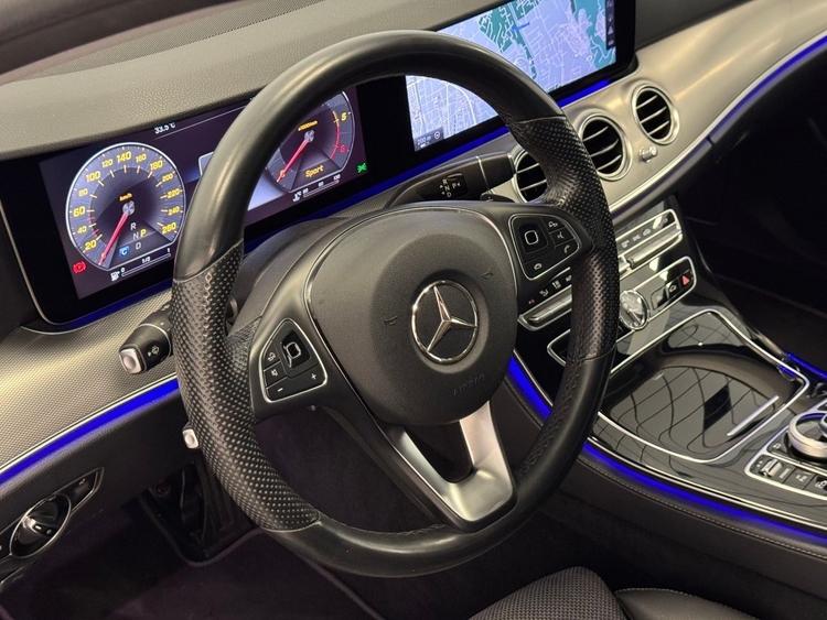 Mercedes Clase E E220D foto 19