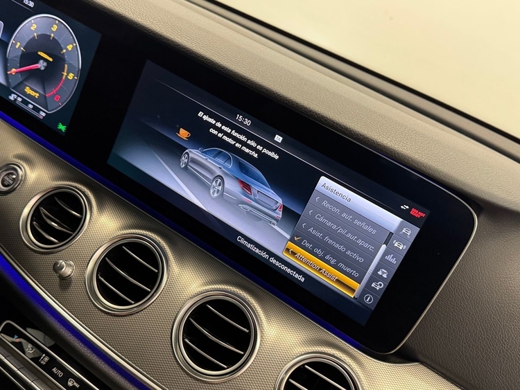 Mercedes Clase E E220D foto 35