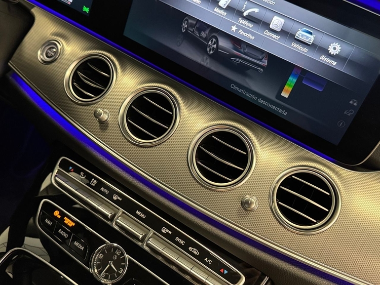 Mercedes Clase E E220D foto 37