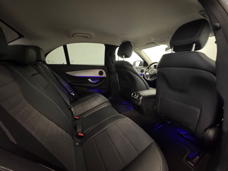 Mercedes Clase E E220D foto 42