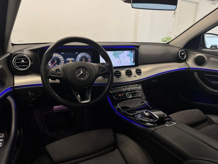 Mercedes Clase E E220D foto 9