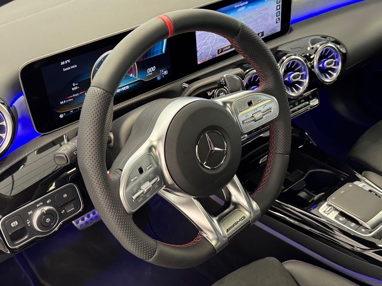 Mercedes Clase A 35 AMG foto 19