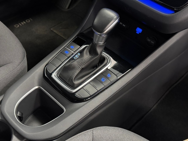 Hyundai IONIQ TECNO DCT foto 38