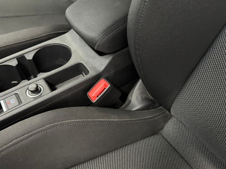 Audi A3 S-LINE  40TFSI E foto 21