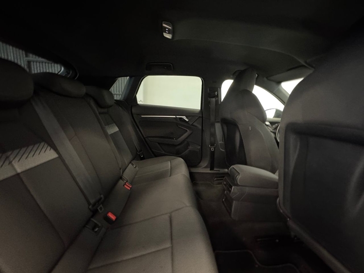 Audi A3 S-LINE  40TFSI E foto 40