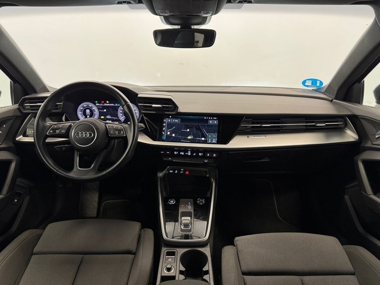 Audi A3 S-LINE  40TFSI E foto 10