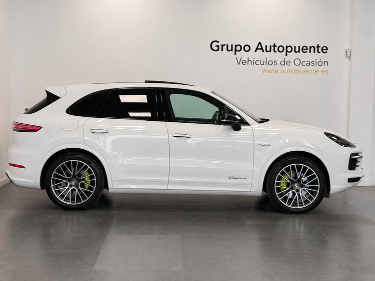 Porsche Cayenne E-HYBRID foto 3