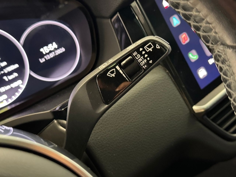 Porsche Cayenne E-HYBRID foto 19
