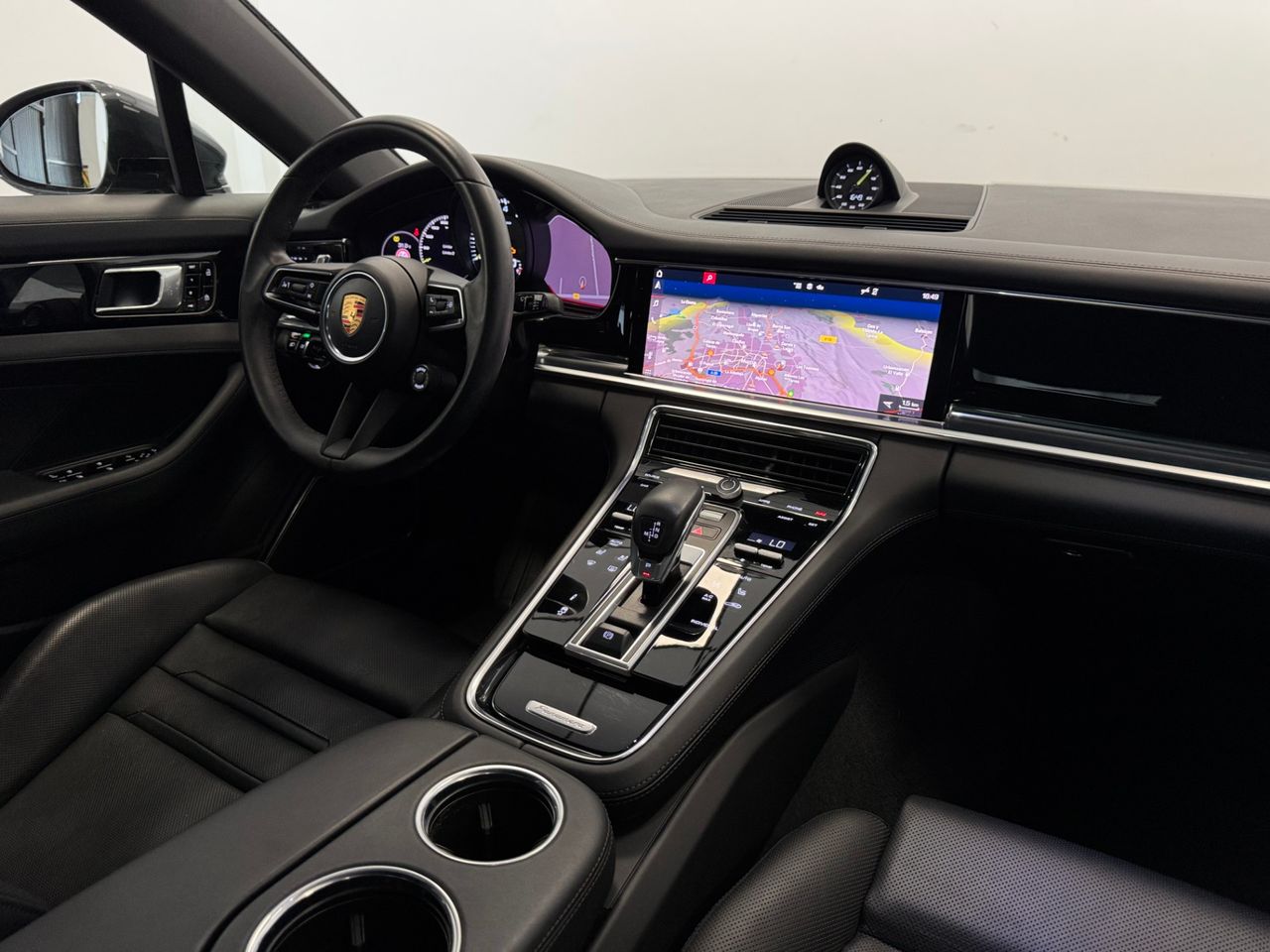 Porsche Panamera 4 E-HYBRID miniatura 12