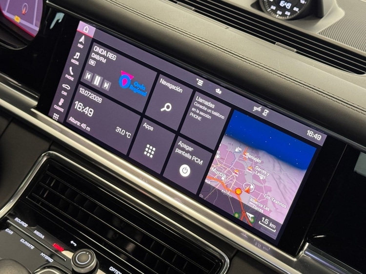 Porsche Panamera 4 E-HYBRID foto 31