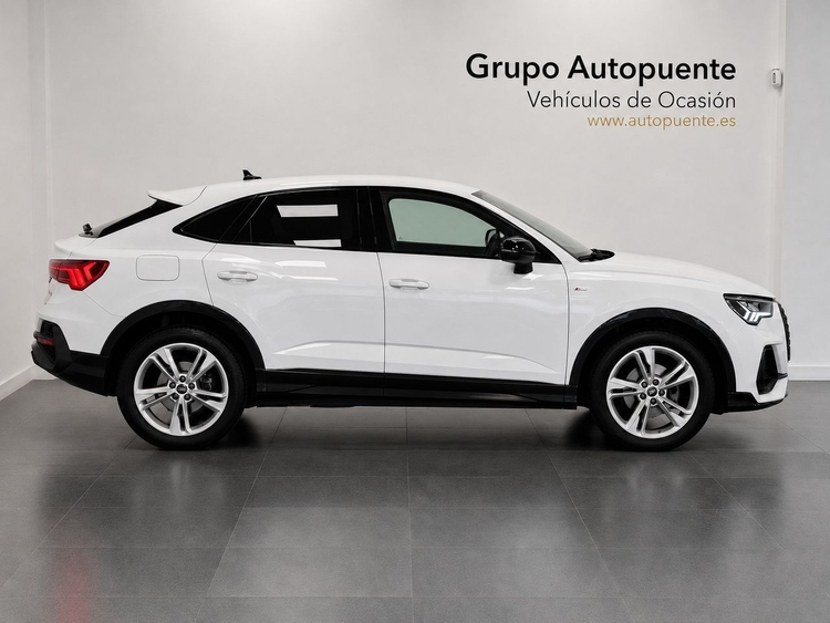 Audi Q3 S LINE BLACK LINE foto 3