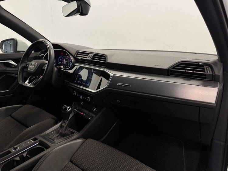 Audi Q3 S LINE BLACK LINE foto 12