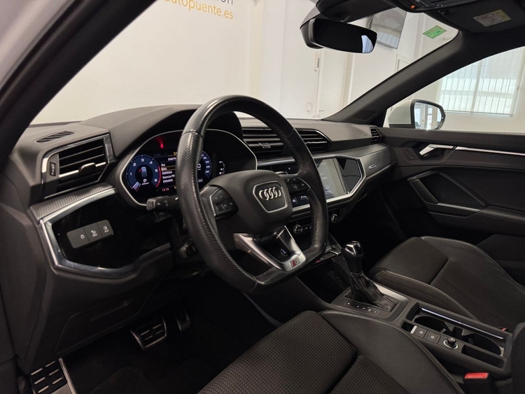 Audi Q3 S LINE BLACK LINE foto 14