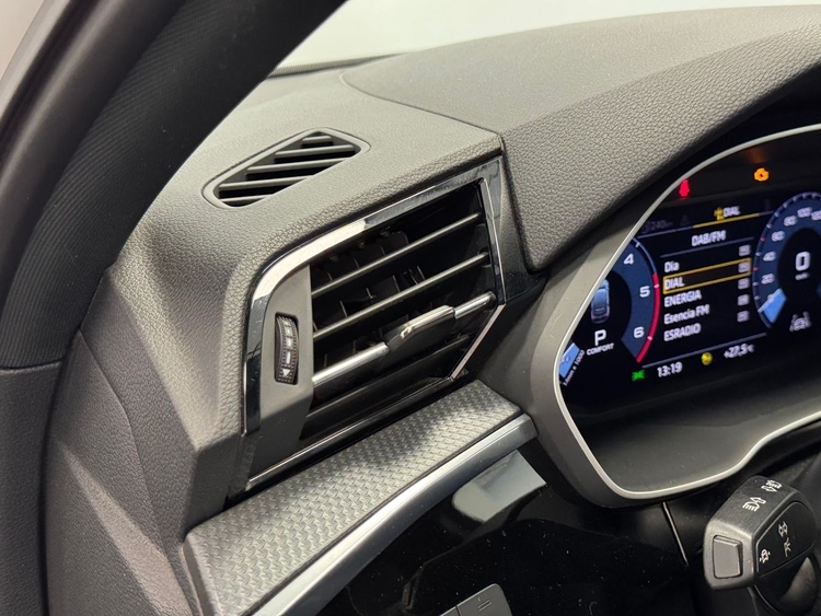 Audi Q3 S LINE BLACK LINE foto 16