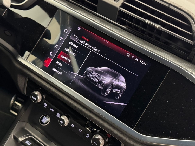 Audi Q3 S LINE BLACK LINE foto 28