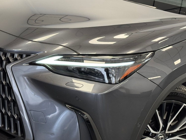 Lexus NX 450H + LUXURY foto 46