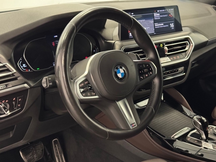 BMW X4 XDRIVE 30D M foto 19