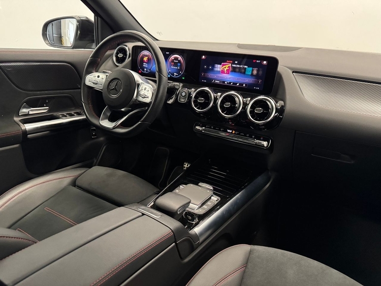Mercedes GLA 250E AMG foto 12