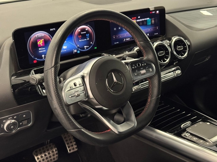 Mercedes GLA 250E AMG foto 17