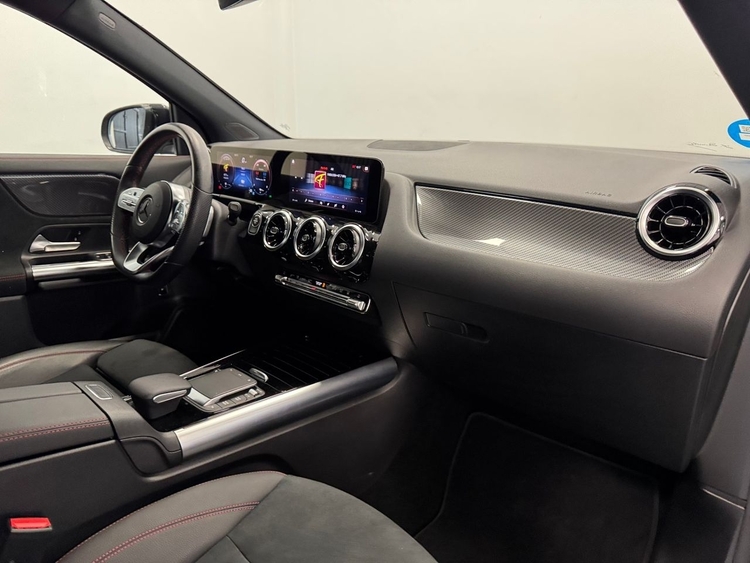 Mercedes GLA 250E AMG foto 24