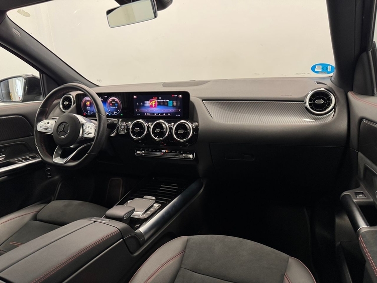 Mercedes GLA 250E AMG foto 11