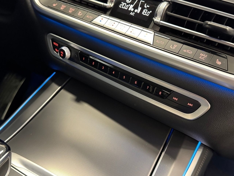 BMW X5 XDRIVE 45E foto 42