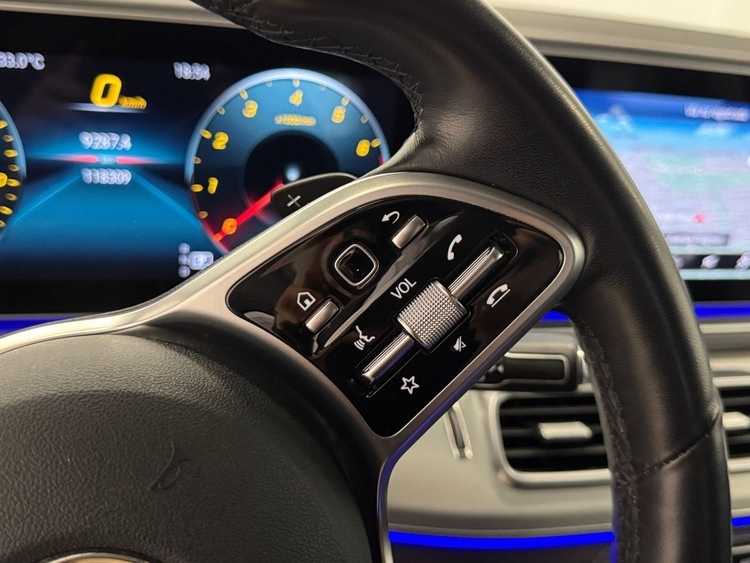 Mercedes GLE 450 4MATIC foto 27