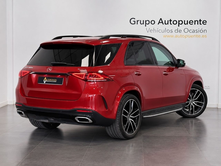 Mercedes GLE 300D 4MATIC AMG foto 4
