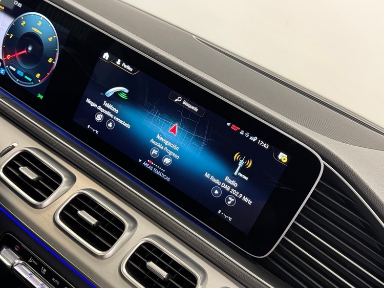 Mercedes GLE 300D 4MATIC AMG foto 36