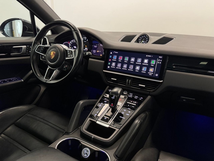 Porsche Cayenne E-HYBRID foto 12