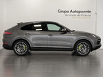 Porsche Cayenne E-HYBRID miniatura 3