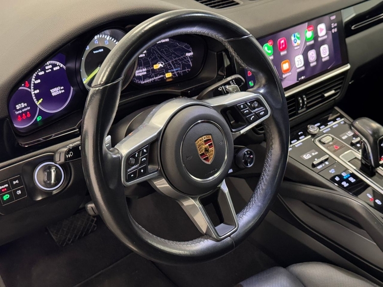Porsche Cayenne E-HYBRID foto 19