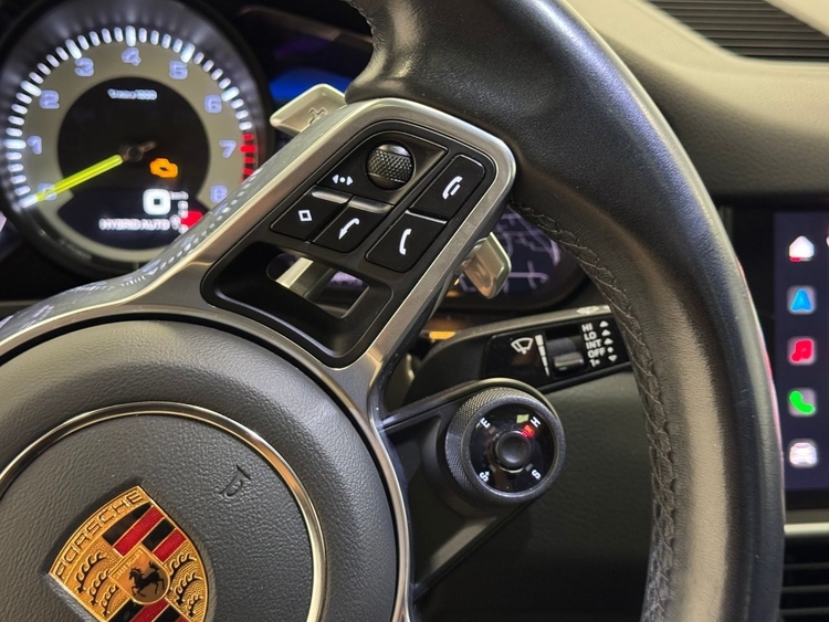 Porsche Cayenne E-HYBRID foto 24