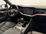 Volkswagen Touareg R V6 TIP 4M miniatura 13