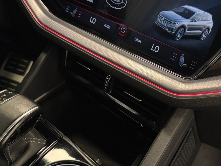 Volkswagen Touareg R V6 TIP 4M foto 40