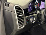 Porsche Cayenne E-HYBRID miniatura 17