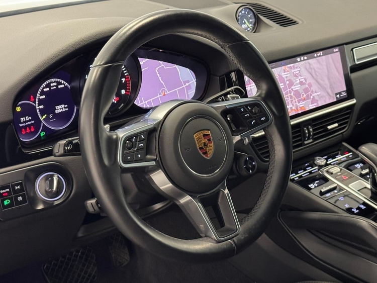 Porsche Cayenne E-HYBRID foto 20