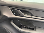 Porsche Taycan TAYCAN miniatura 31